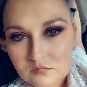 Meet your Posher, Florrie